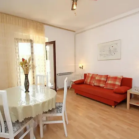 Mari Apartament Supetar